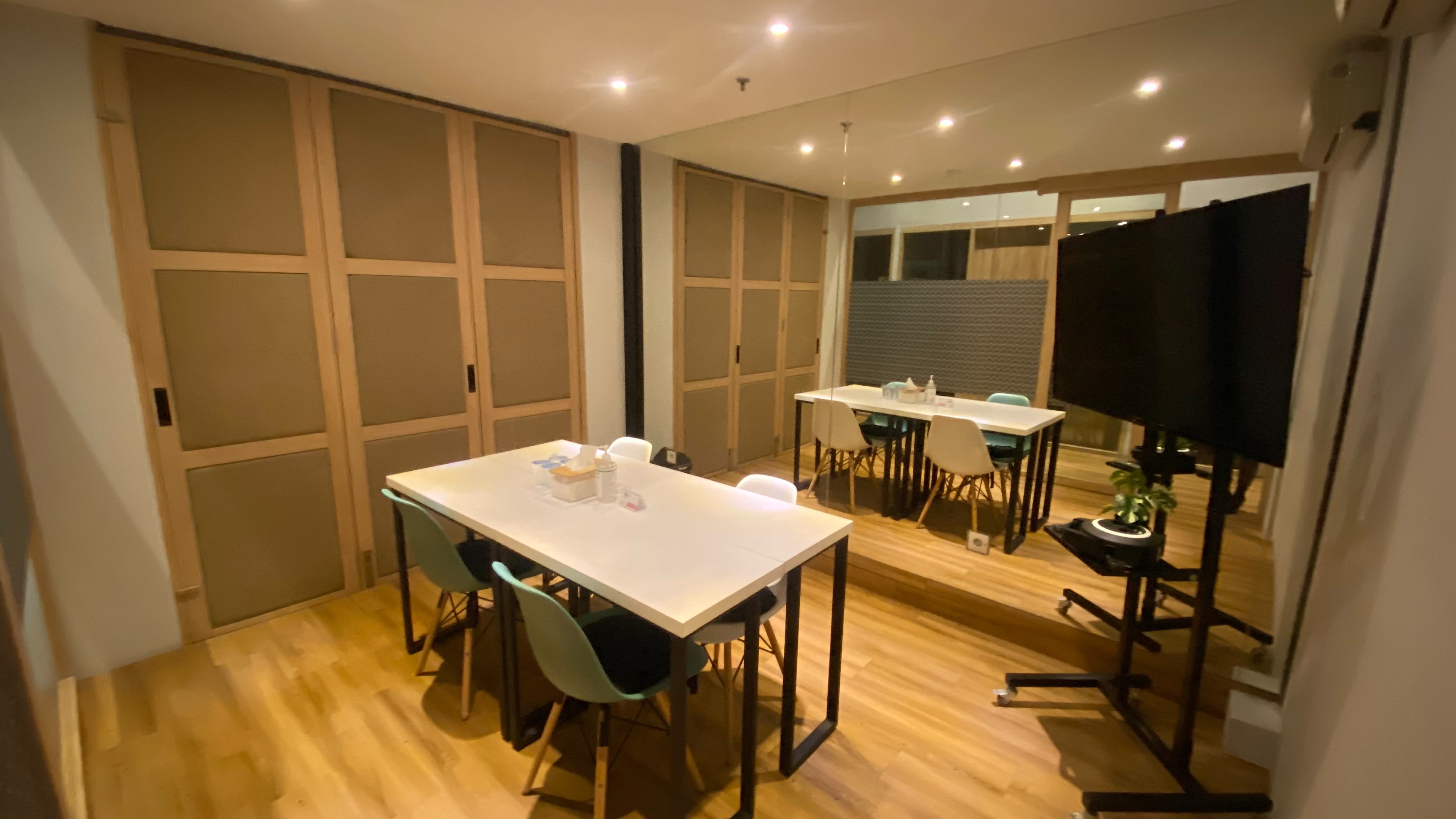 The Belleza Permata Hijau - Meeting Room 2